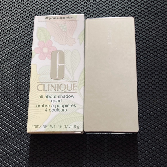CLINIQUE - All About Shadow Quad - 02 Jenna’s Essentials - BRAND NEW! - Picture 4 of 5